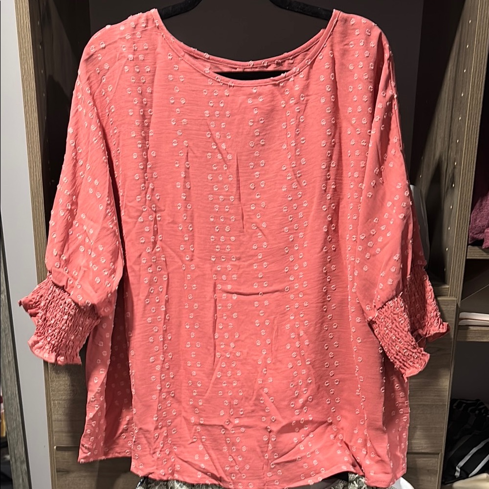 Women's Pink Textured Top
